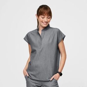 Rafaela Oversized Scrub Top & Zamora Jogger Scrub Pants